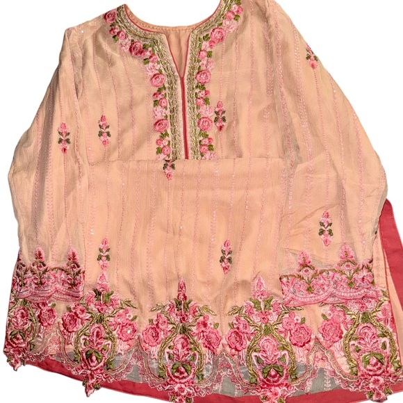 Women's Kurtas 3pcs set Embroidered Pink & Cream Dress with Pants & Dupatta - Picture 2 of 11